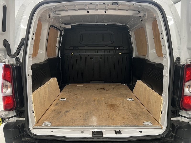 Used Peugeot Partner 2023 for sale - 77622035: Photo 5