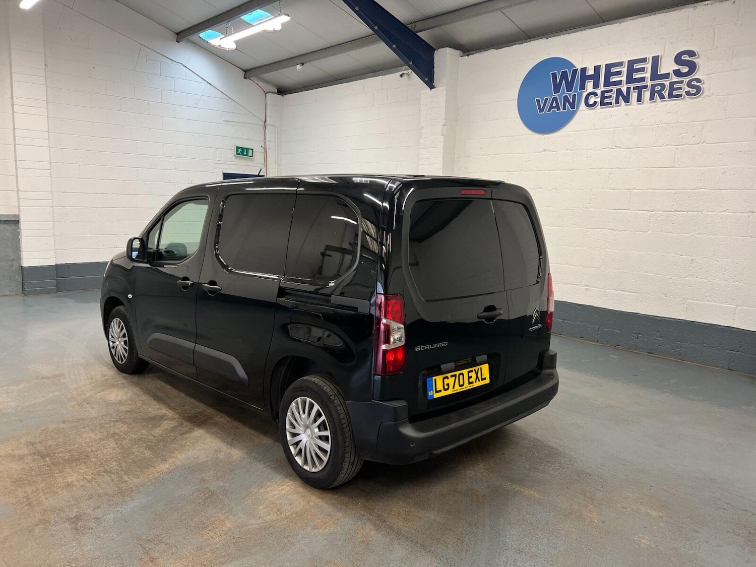 Used Citroen Berlingo 2020 for sale - 76312392: Photo 2