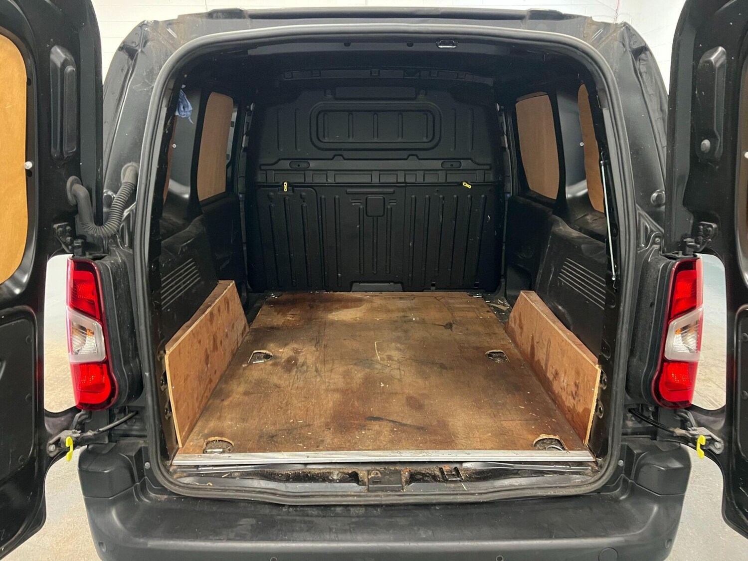 Used Citroen Berlingo 2020 for sale - 76312392: Photo 5