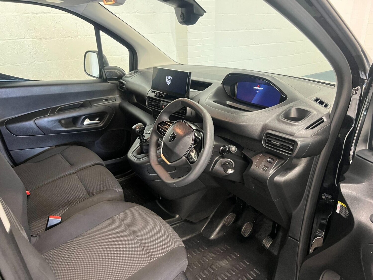 Used Peugeot Partner 2024 for sale - 76871503: Photo 16