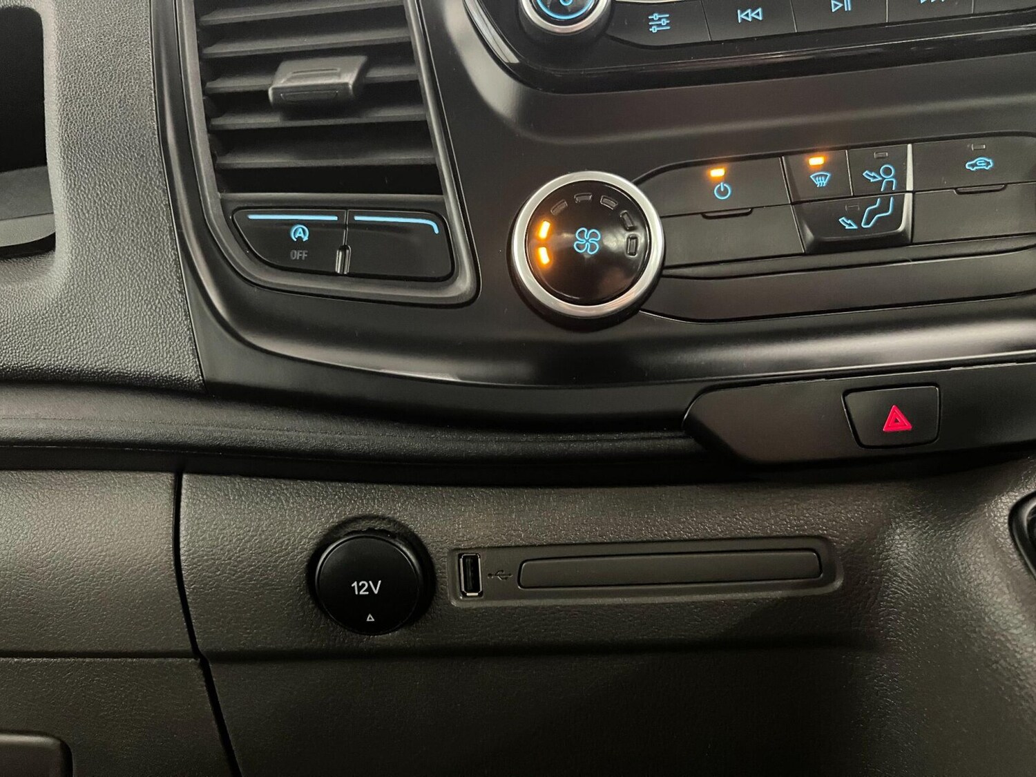 Used Ford Transit 2022 for sale - 76086515: Photo 23