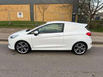 Used Ford Fiesta Van 2021 for sale - 74181654: Photo