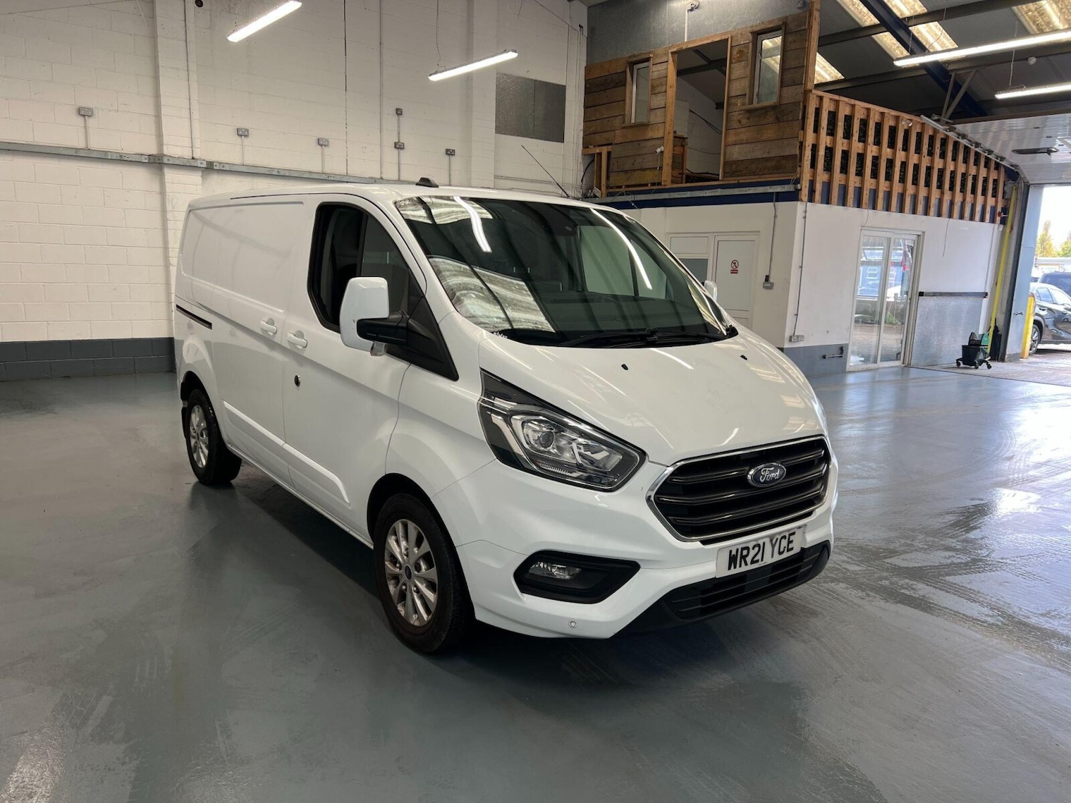 Used Ford Transit Custom 2021 for sale - 76493881: Photo 4
