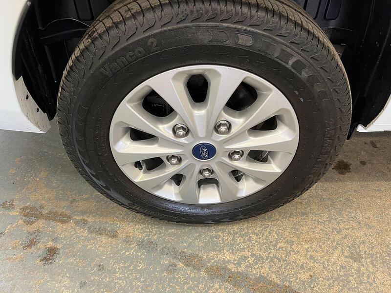 Used Ford Tourneo Custom 2018 for sale - 76904266: Photo 21