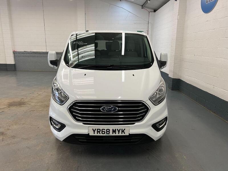 Used Ford Tourneo Custom 2018 for sale - 76904266: Photo 4