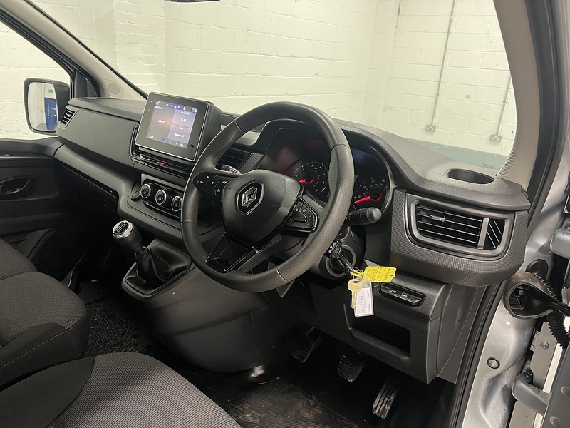 Used Renault Trafic 2023 for sale - 77622057: Photo 11