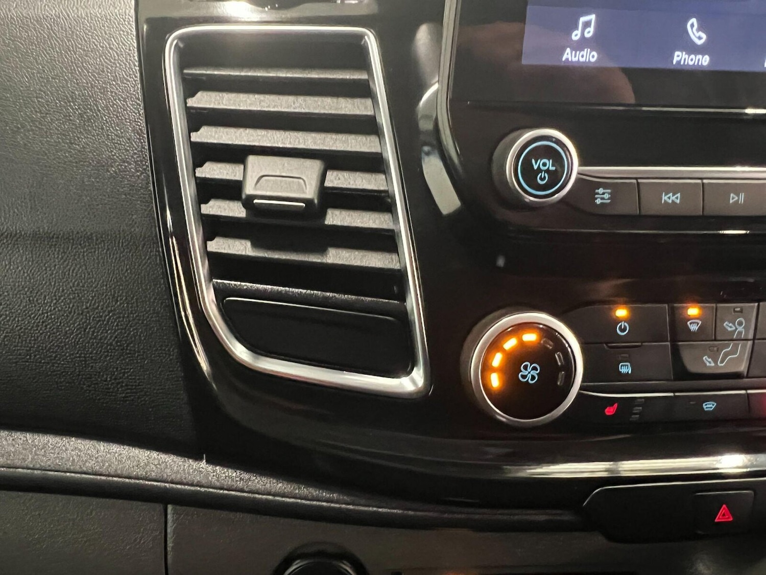 Used Ford Transit Custom 2022 for sale - 76873910: Photo 15