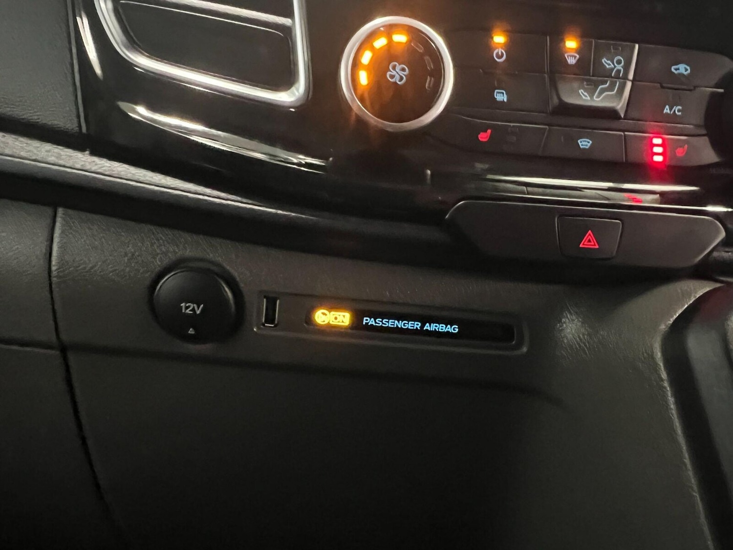 Used Ford Transit Custom 2022 for sale - 76873910: Photo 16