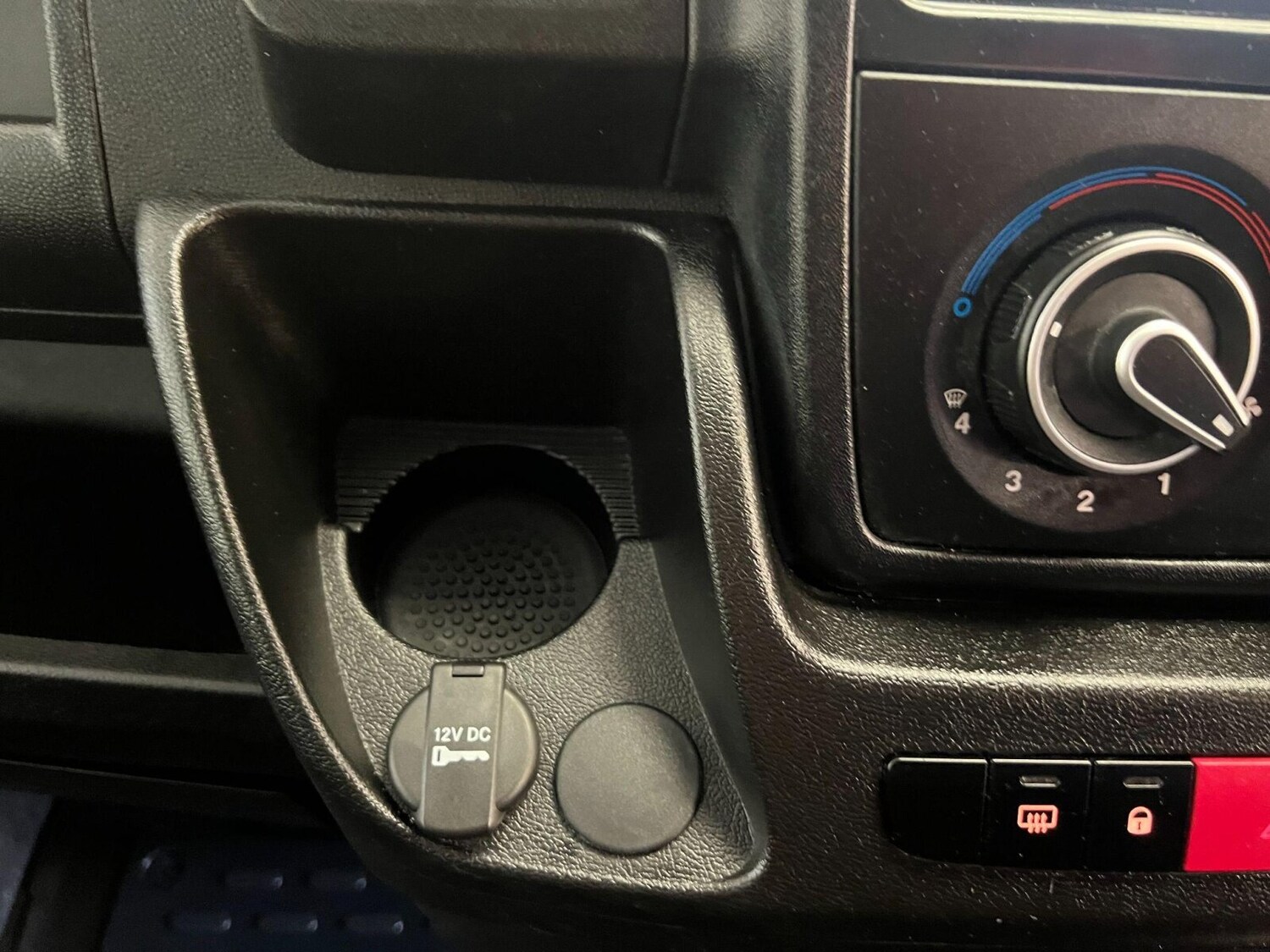 Vehicle 33