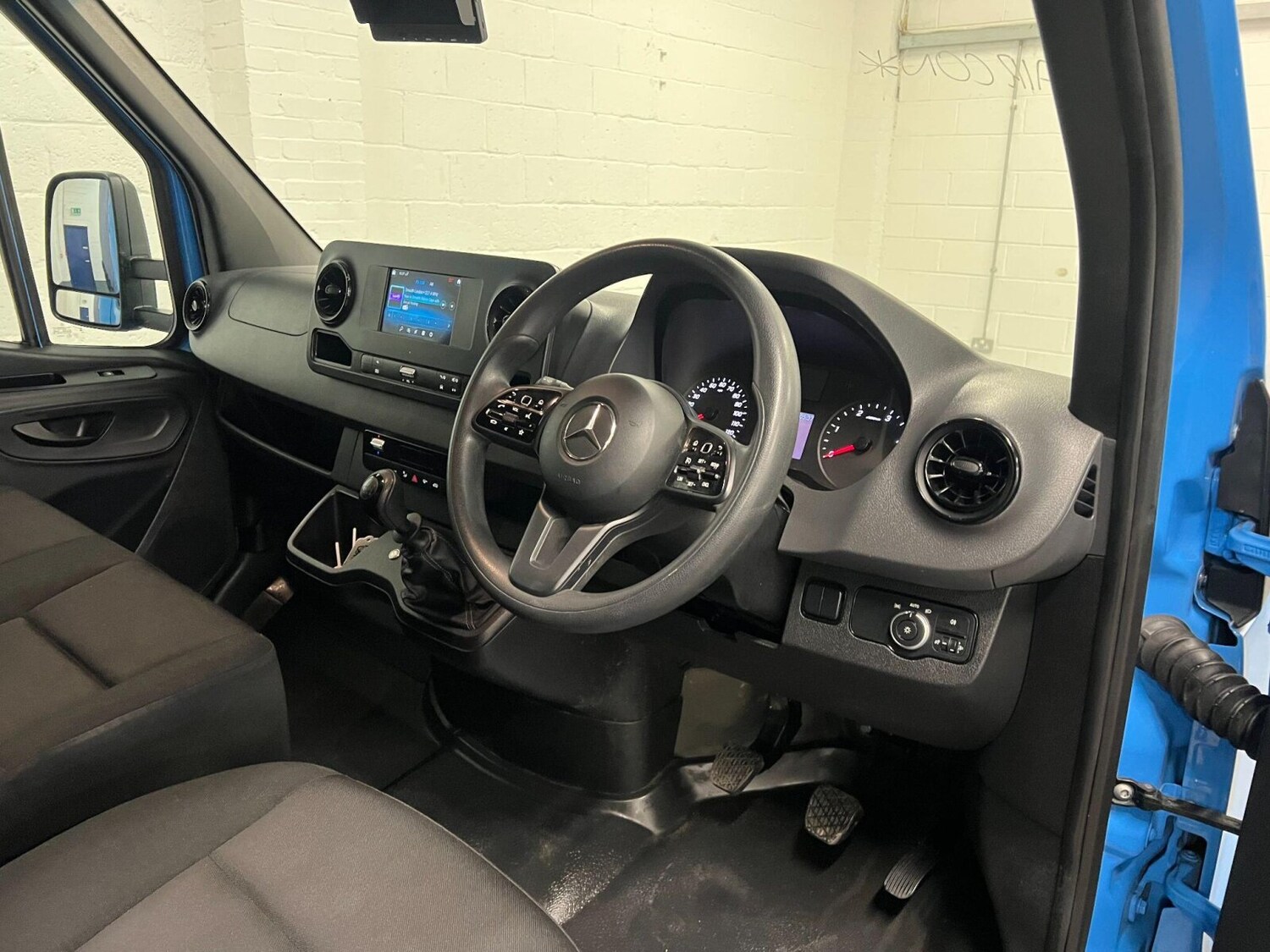 Used Mercedes-Benz Sprinter 2023 for sale - 76316917: Photo 11