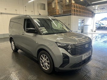 Used Ford Transit Courier 2025 for sale - 78097562: Photo