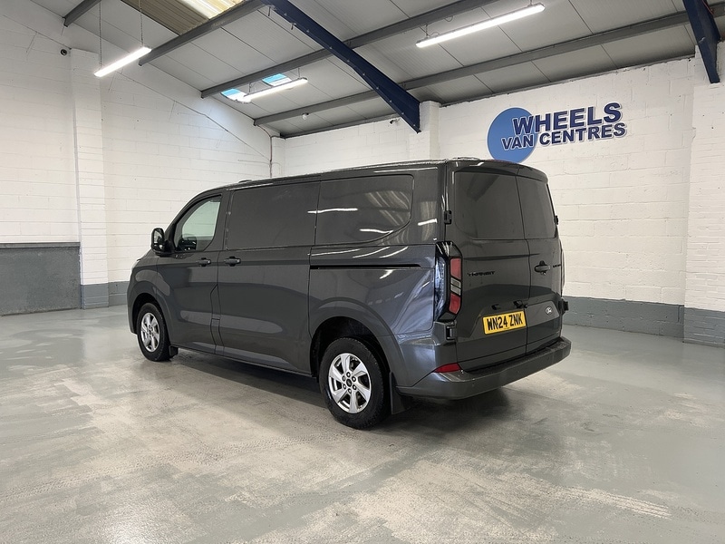 Used Ford Transit Custom 2024 for sale - 77521603: Photo 2