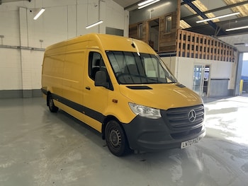 Used Mercedes-Benz Sprinter 2020 for sale - 77136941: Photo