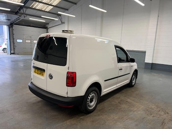Used Volkswagen Caddy 2020 for sale - 76289700: Photo 3
