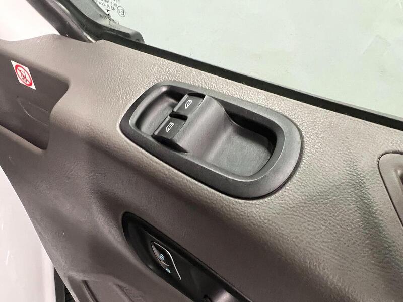 Used Ford Transit 2022 for sale - 76903974: Photo 12