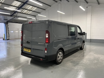 Used Renault Trafic 2024 for sale - 77250810: Photo