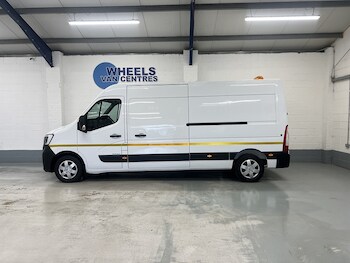 Used Renault Master 2023 for sale - 78716038: Photo