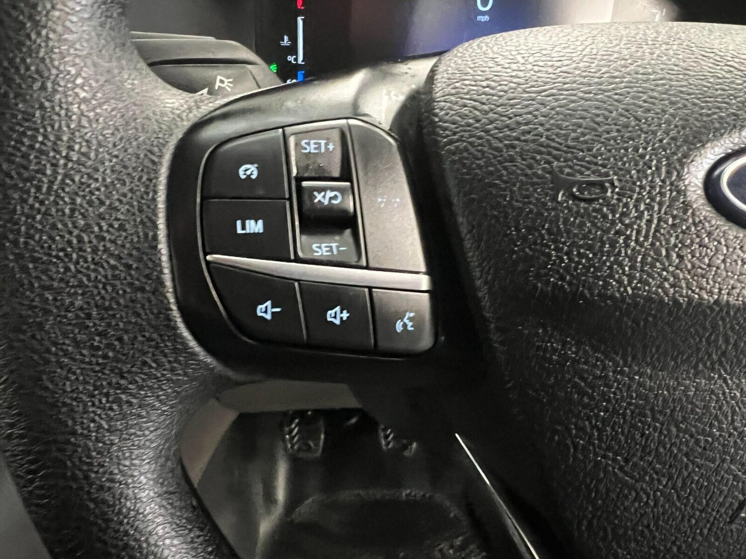 Used Ford Transit 2024 for sale - 76872161: Photo 17