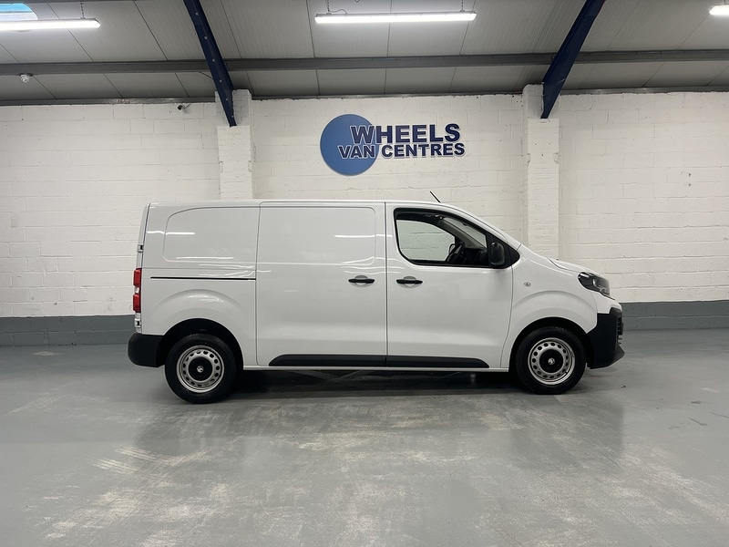 Used Vauxhall Vivaro for sale - 77168556: Photo 6