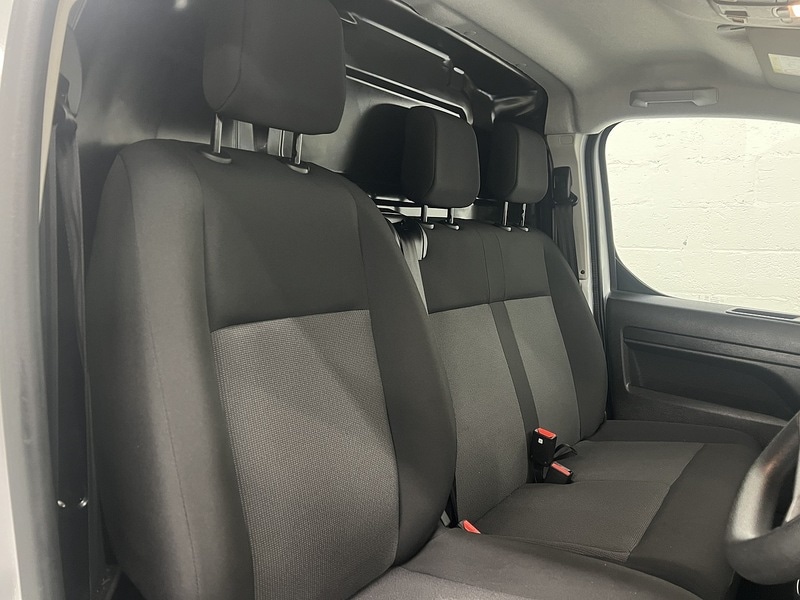 Used Vauxhall Vivaro for sale - 77168556: Photo 9