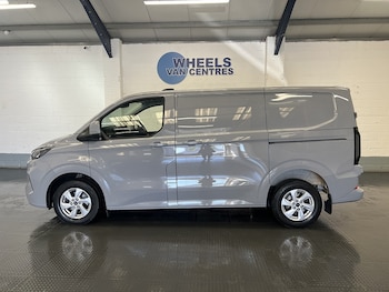 Used Ford Transit Custom 2024 for sale - 78367666: Photo