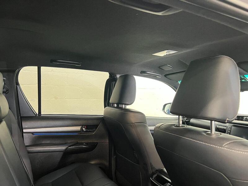 Used Toyota Hilux 2023 for sale - 76904387: Photo 33