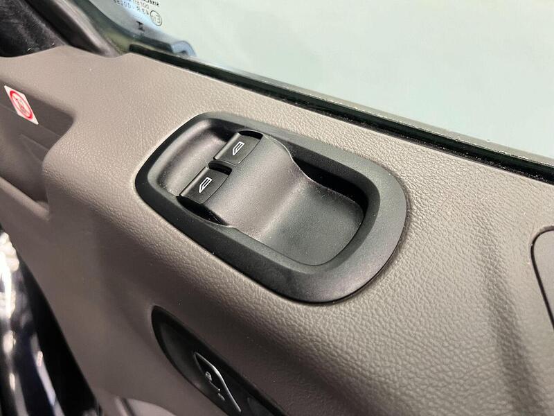 Used Ford Transit 2024 for sale - 76904055: Photo 11