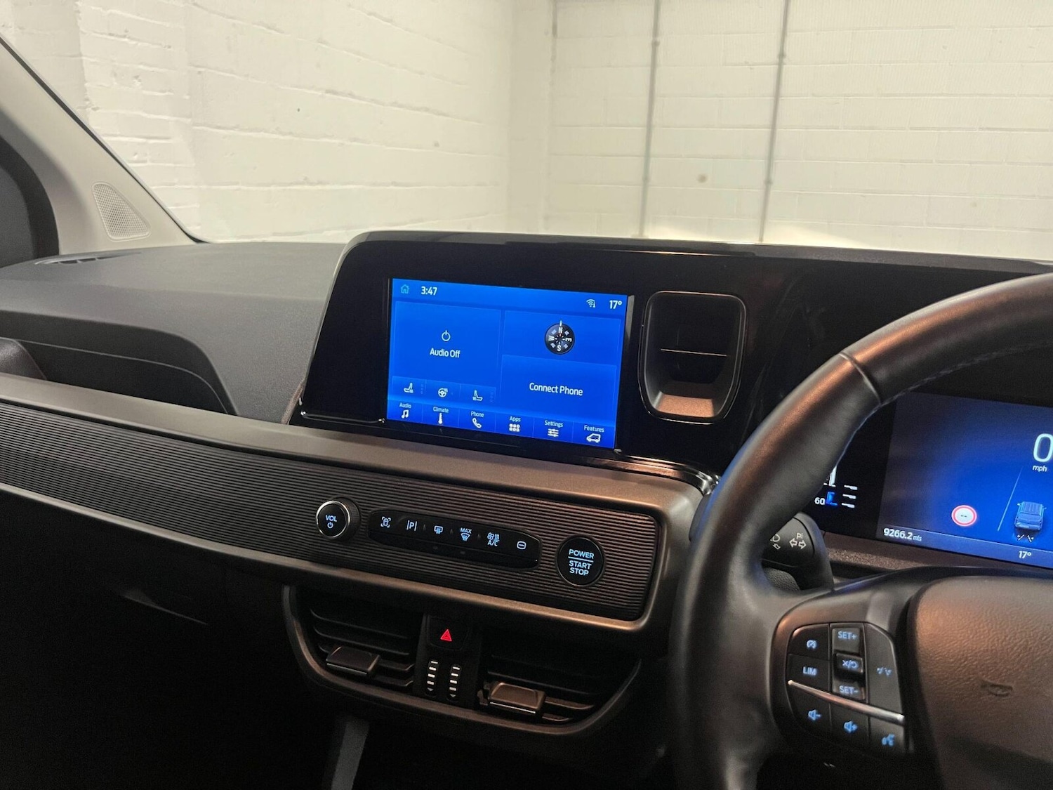 Used Ford Transit Courier 2024 for sale - 76871835: Photo 27