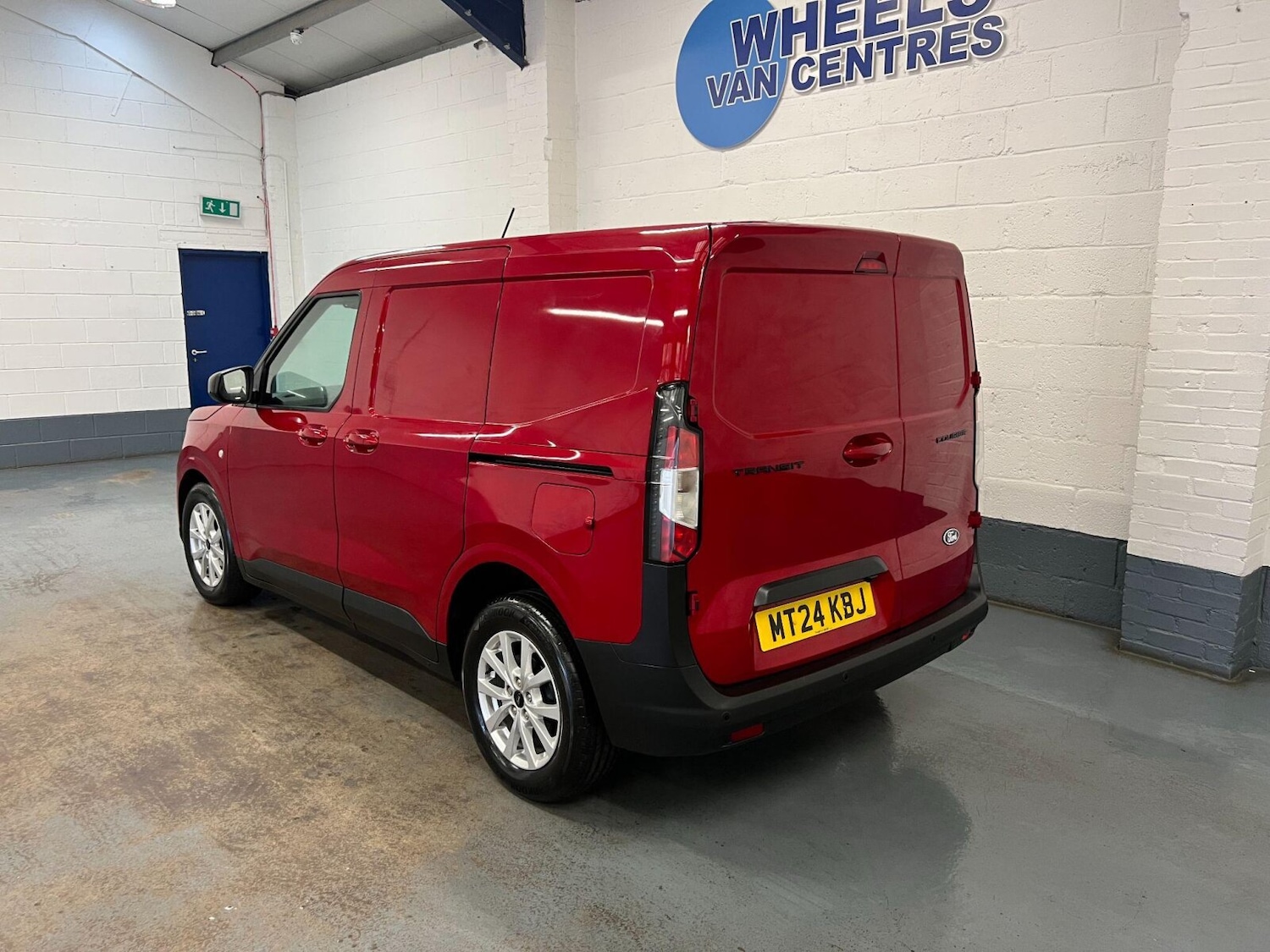 Used Ford Transit Courier 2024 for sale - 76871835: Photo 5