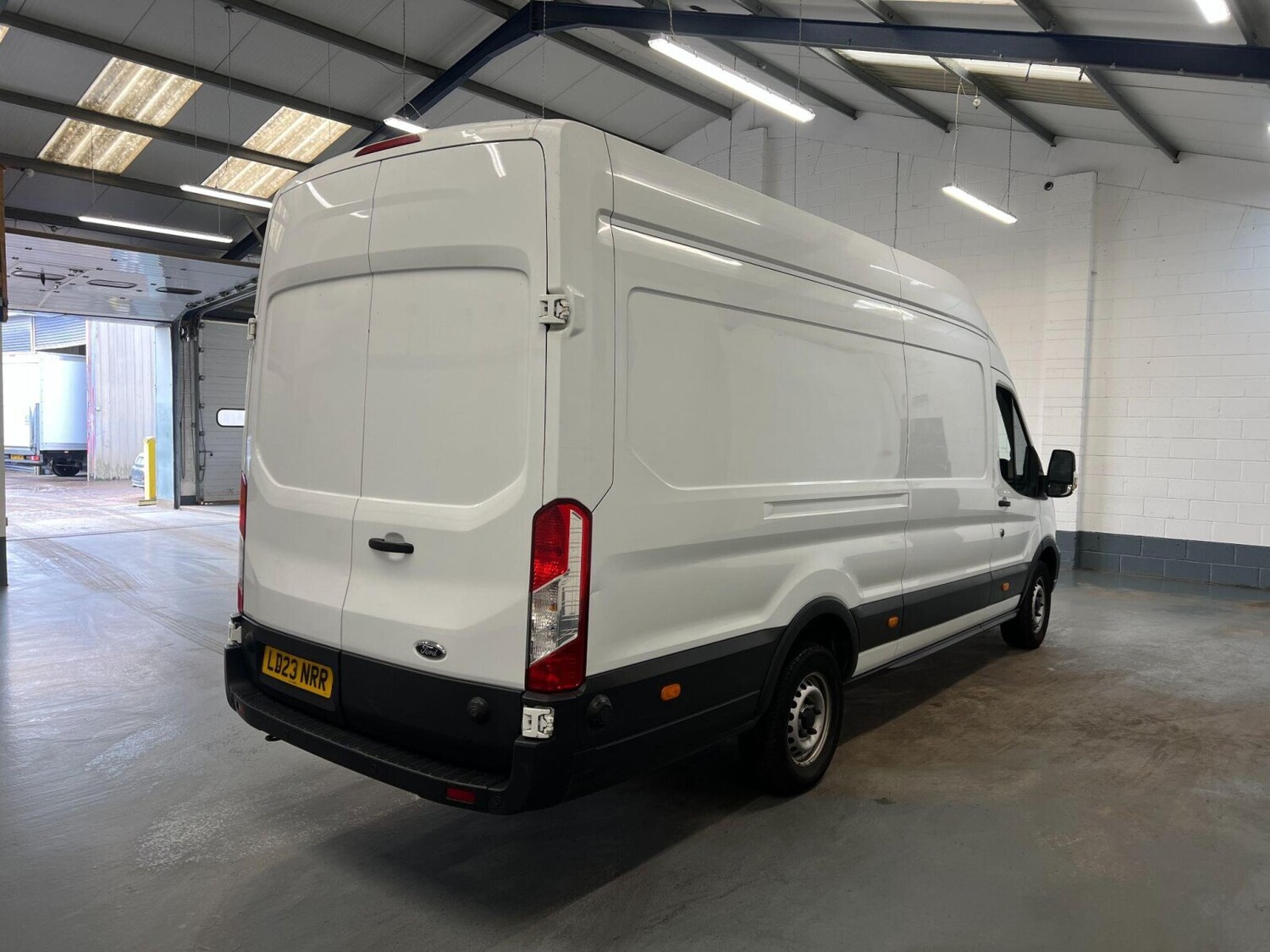 Used Ford Transit 2023 for sale - 76428078: Photo 3