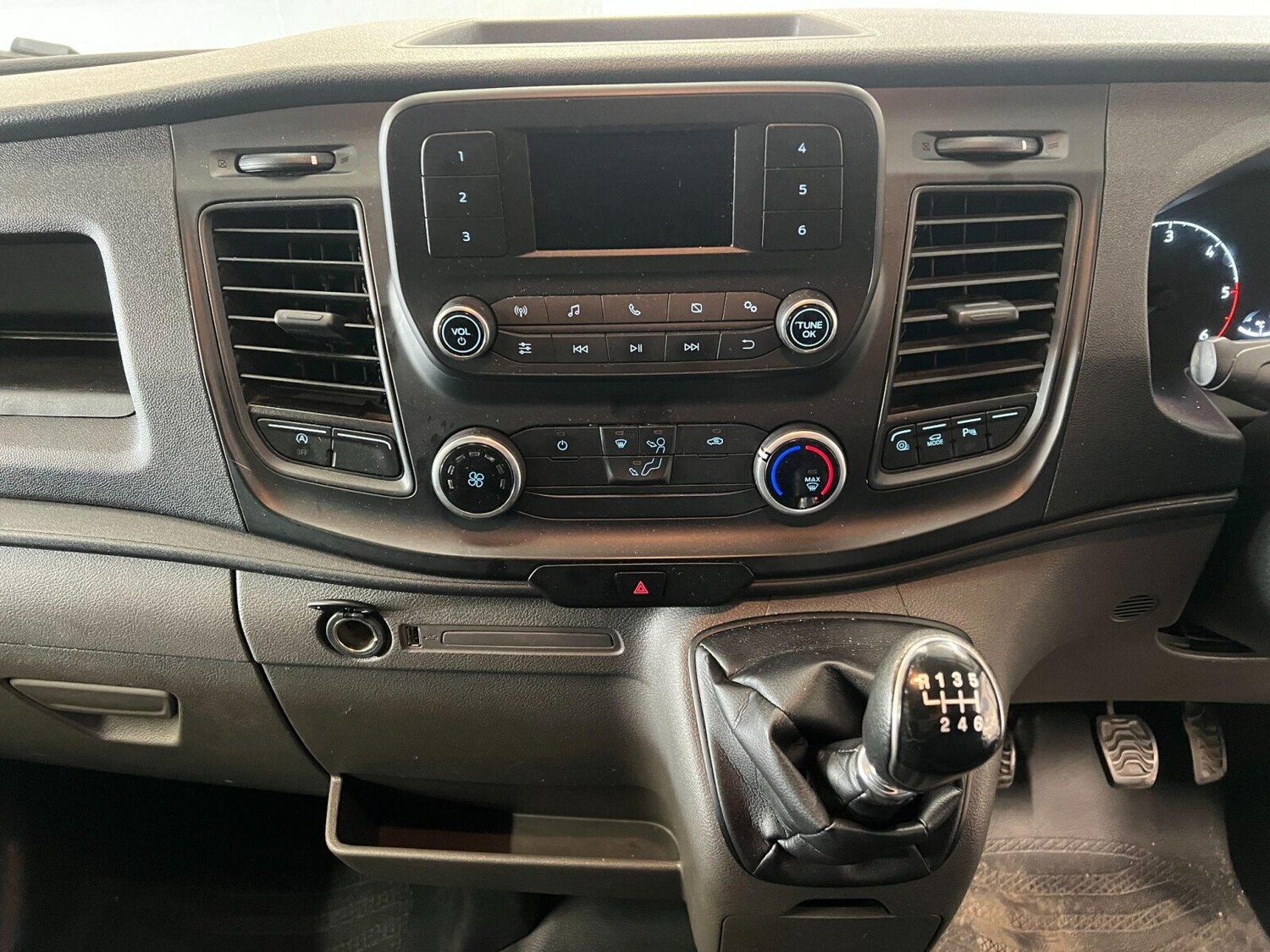 Used Ford Transit 2023 for sale - 76428078: Photo 8