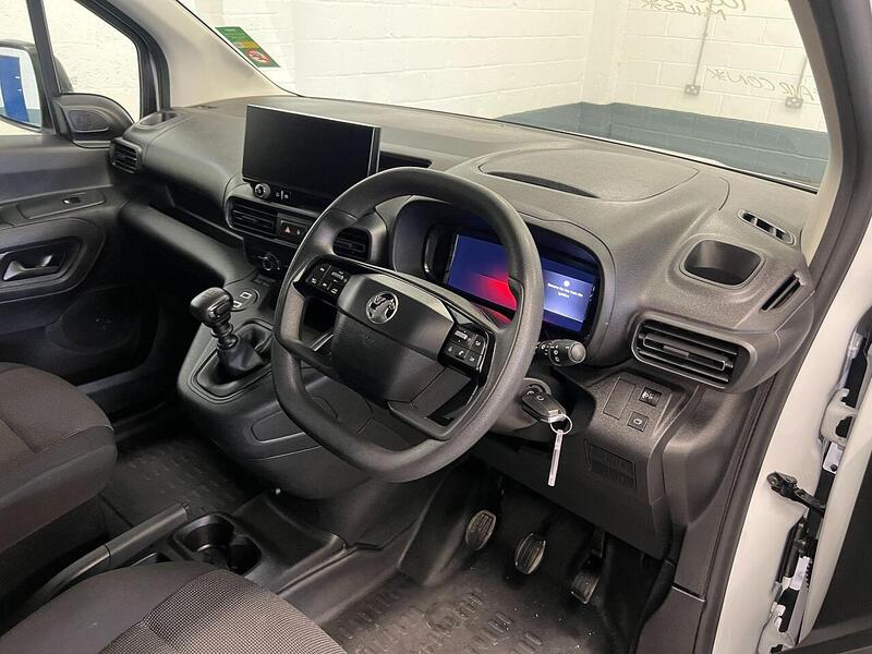 Used Vauxhall Combo 2024 for sale - 76904223: Photo 14