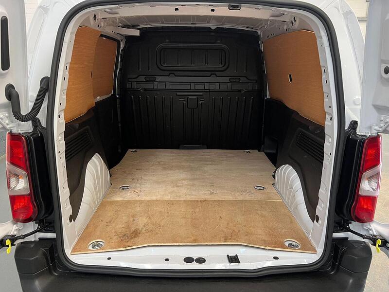 Used Vauxhall Combo 2024 for sale - 76904223: Photo 23