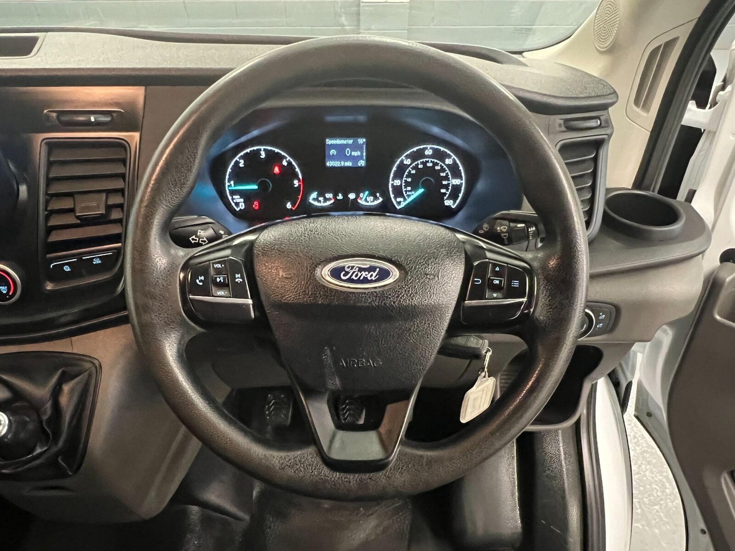 Used Ford Transit 2023 for sale - 76870551: Photo 17