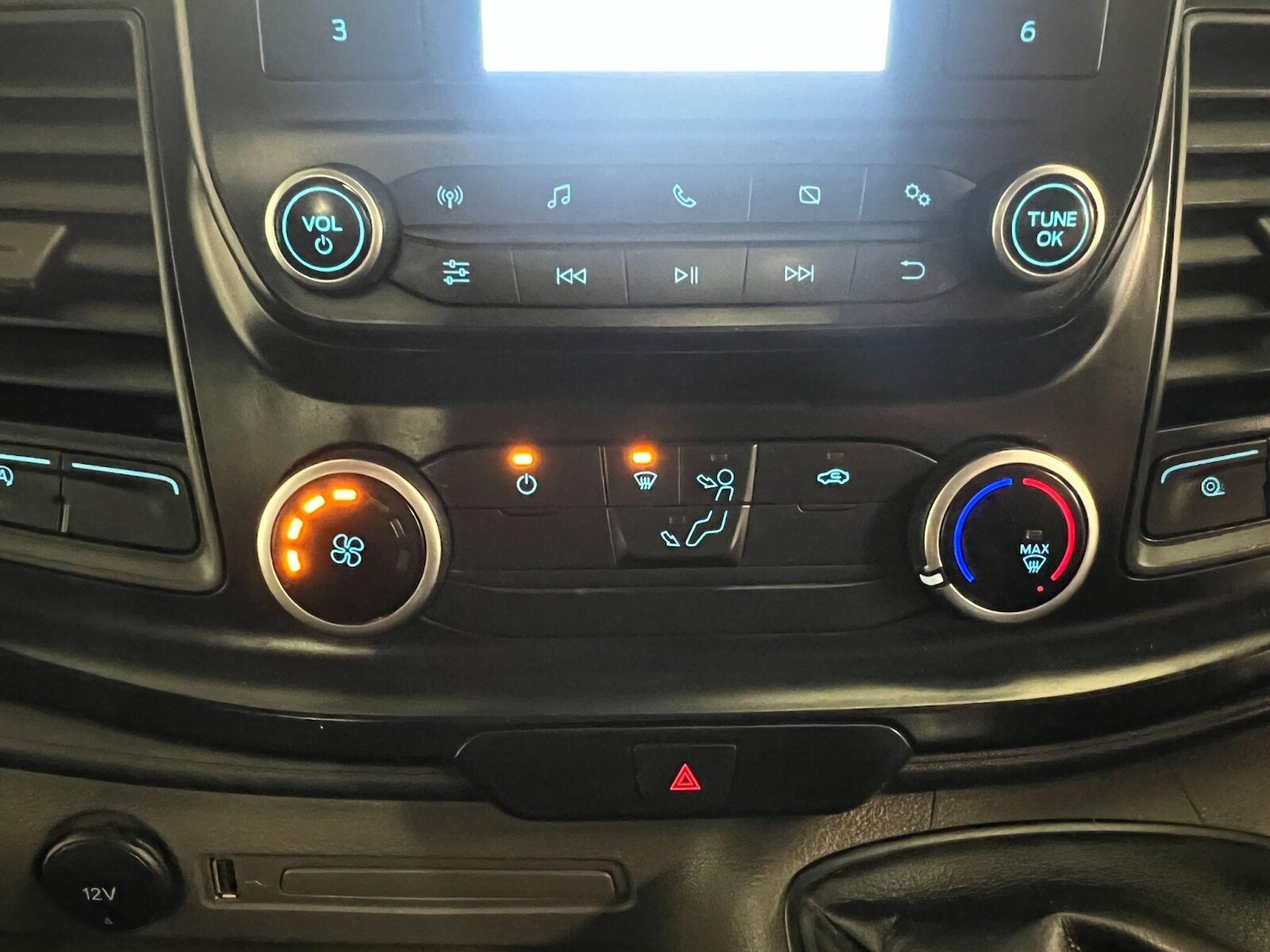 Used Ford Transit 2023 for sale - 76870551: Photo 25