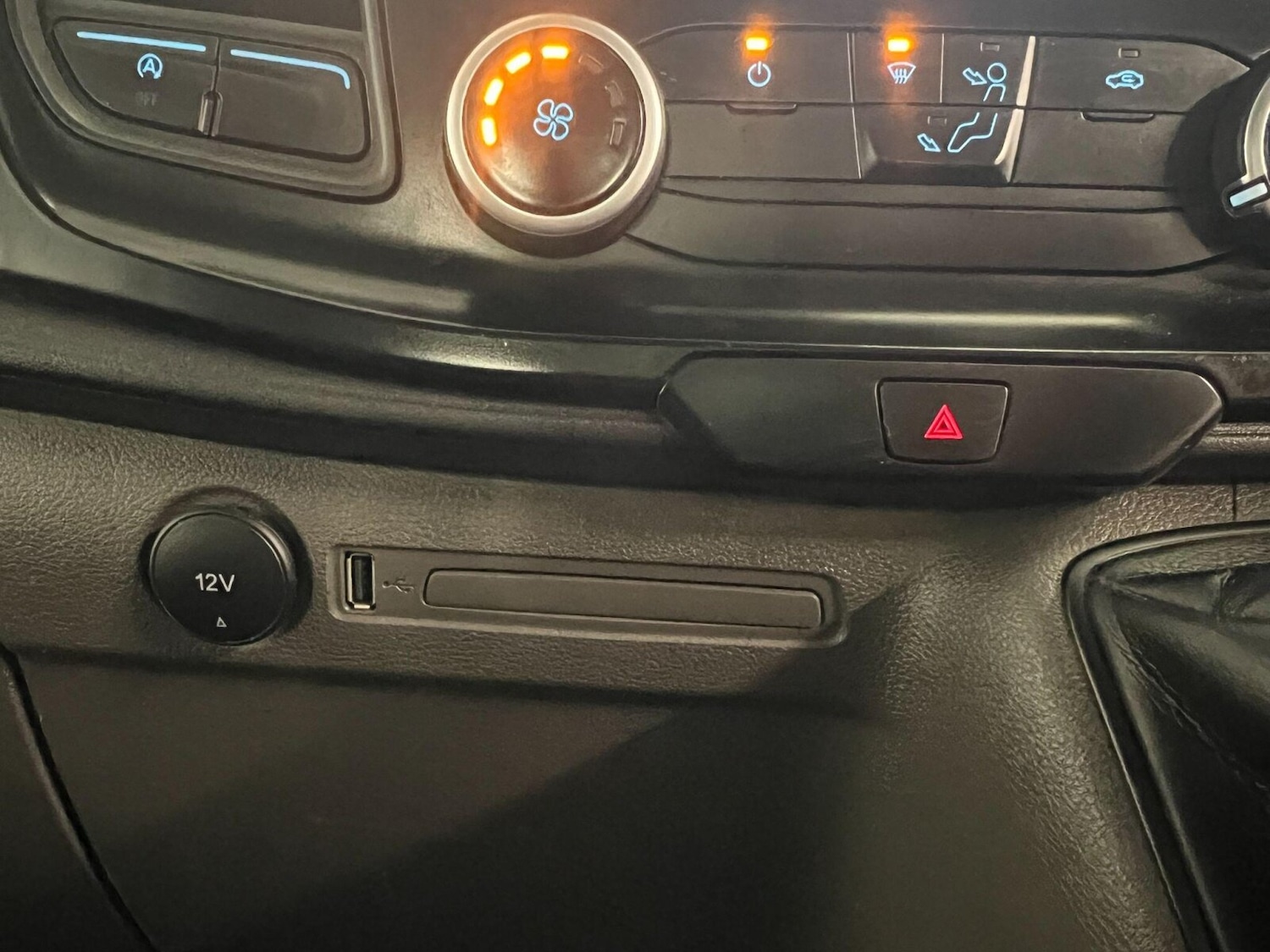 Used Ford Transit 2023 for sale - 76870551: Photo 27