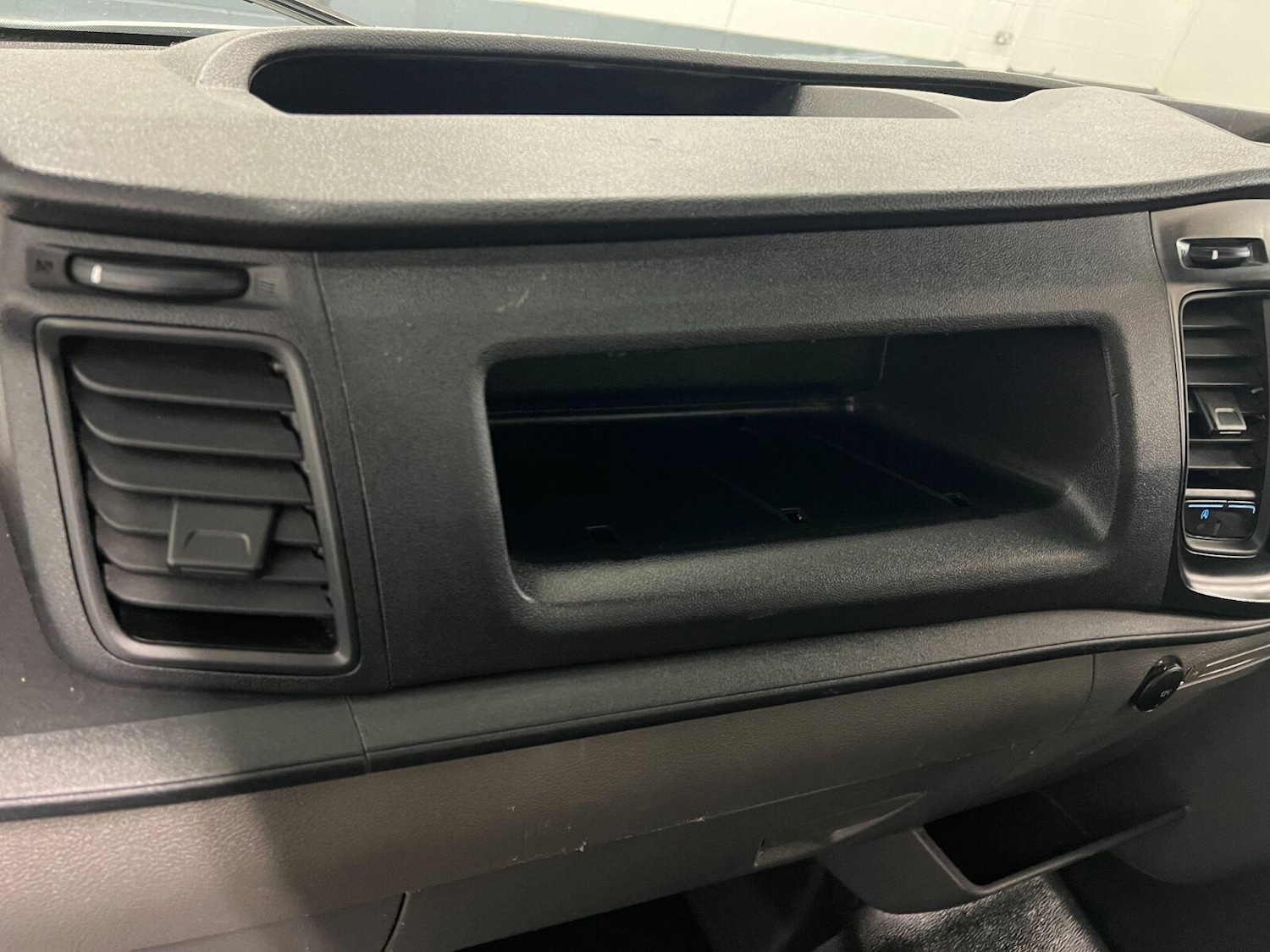 Used Ford Transit 2023 for sale - 76870551: Photo 34