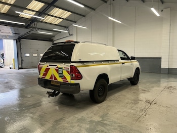 Used Toyota Hilux 2021 for sale - 77689214: Photo