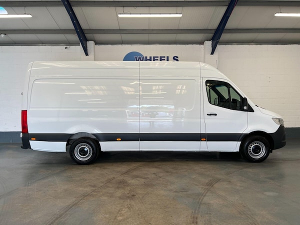 Used Mercedes-Benz Sprinter 2023 for sale - 76112257: Photo 7