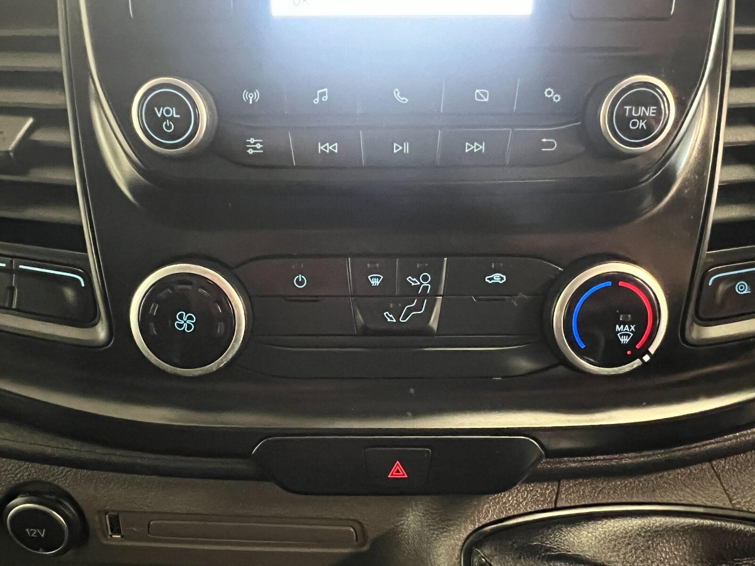 Used Ford Transit 2021 for sale - 76086749: Photo 32