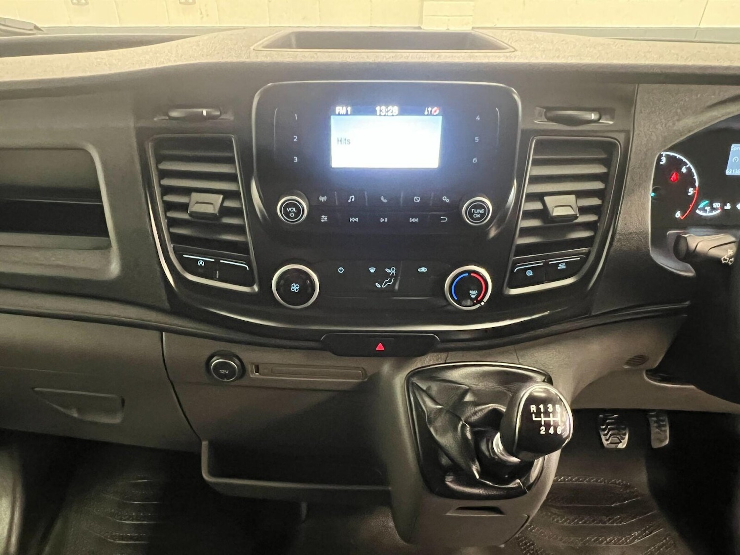 Used Ford Transit 2021 for sale - 76086749: Photo 41