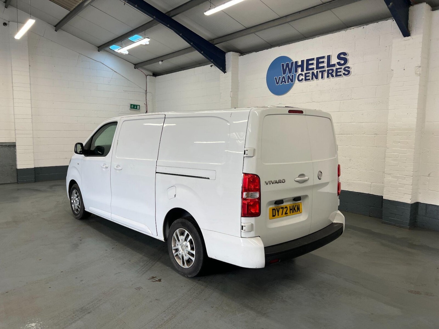 Used Vauxhall Vivaro 2022 for sale - 76589822: Photo 2