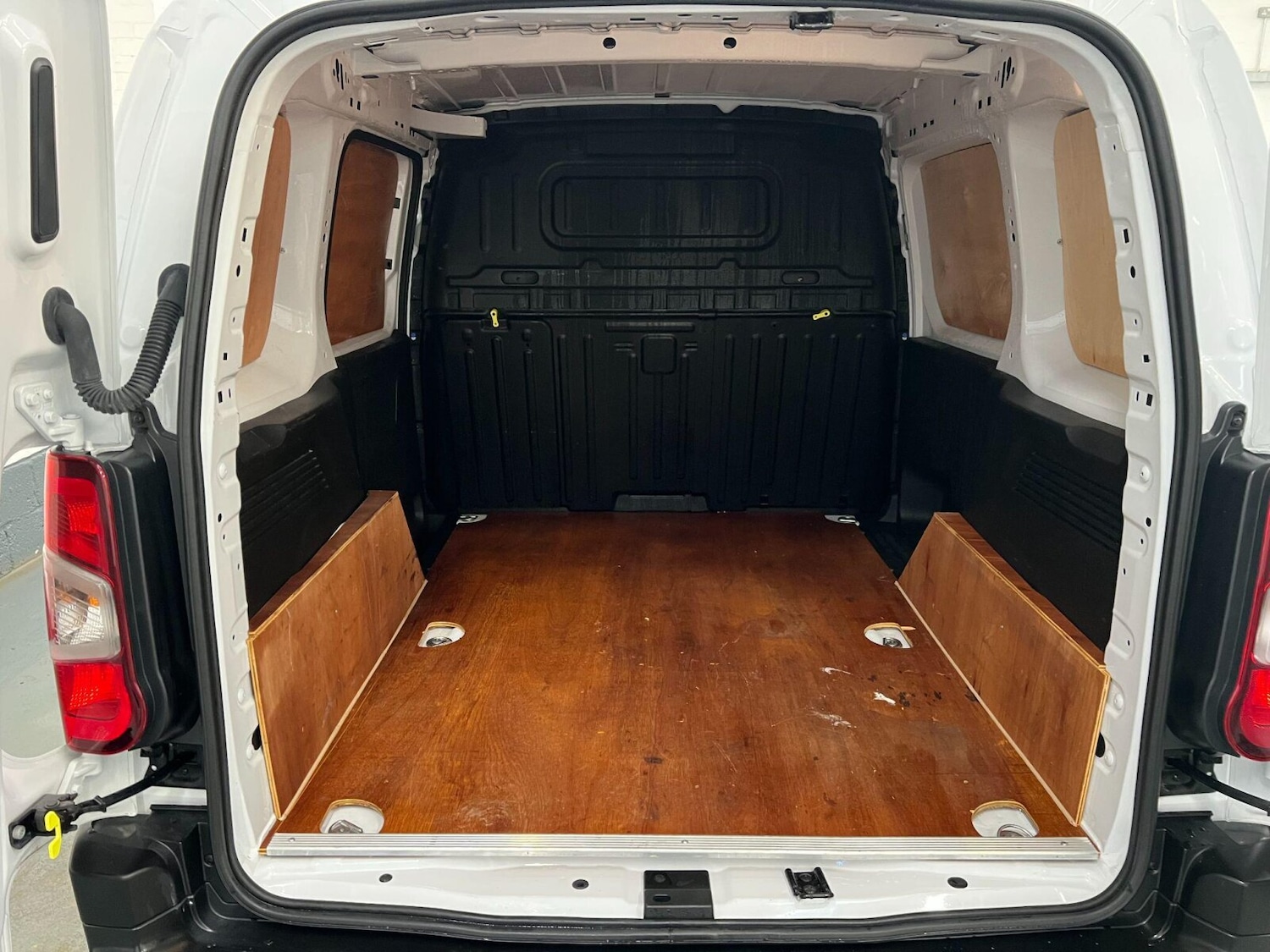 Used Peugeot Partner 2023 for sale - 76140297: Photo 26