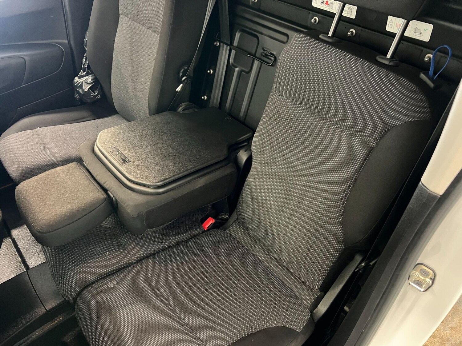 Used Peugeot Partner 2023 for sale - 76140297: Photo 28