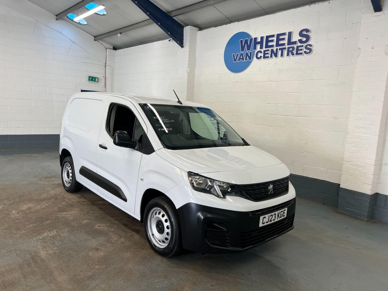 Used Peugeot Partner 2023 for sale - 76140297: Photo 3