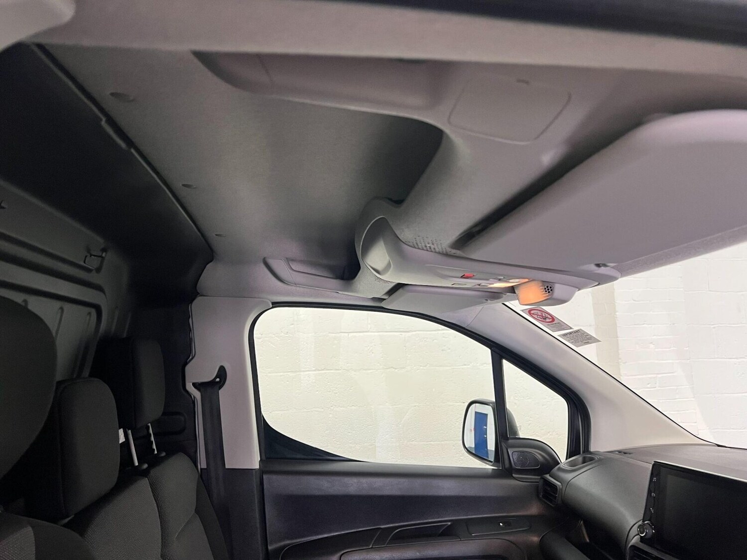 Used Peugeot Partner 2023 for sale - 76140297: Photo 32