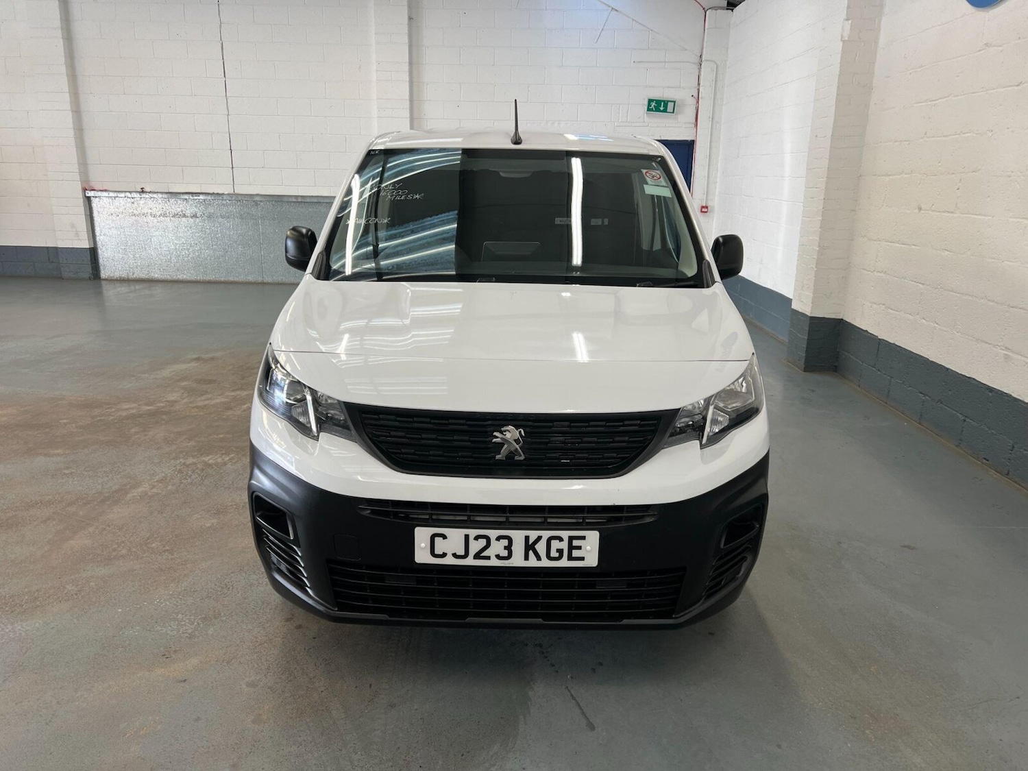 Used Peugeot Partner 2023 for sale - 76140297: Photo 4