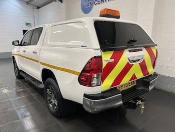 Used Toyota Hilux 2023 for sale - 79787570: Photo