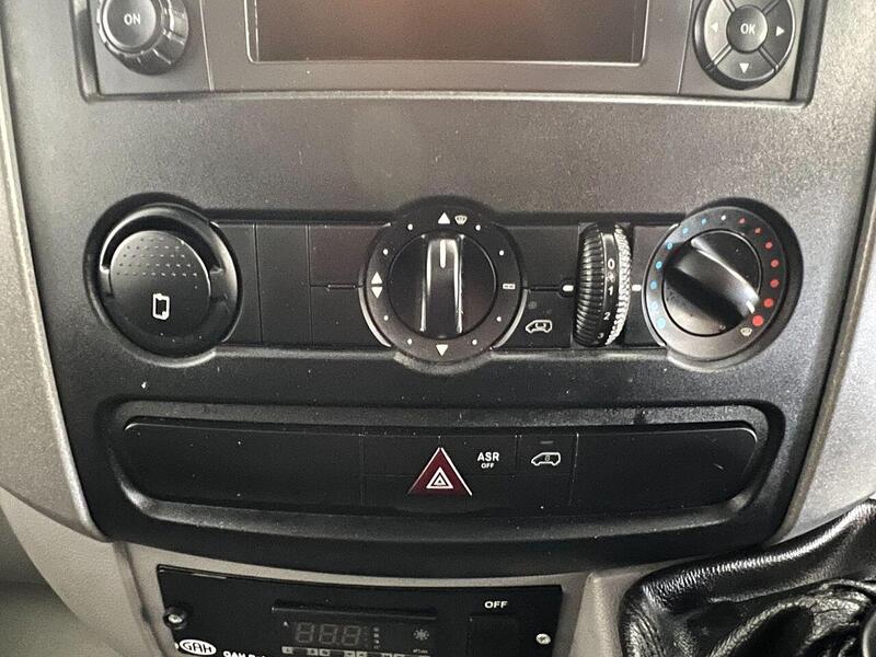 Used Mercedes-Benz Sprinter 2018 for sale - 77568393: Photo 15