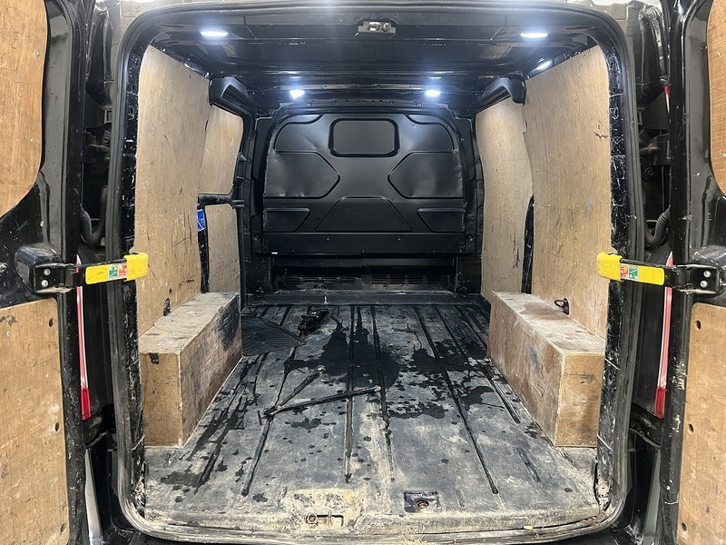 Used Ford Transit Custom 2020 for sale - 77643346: Photo 5